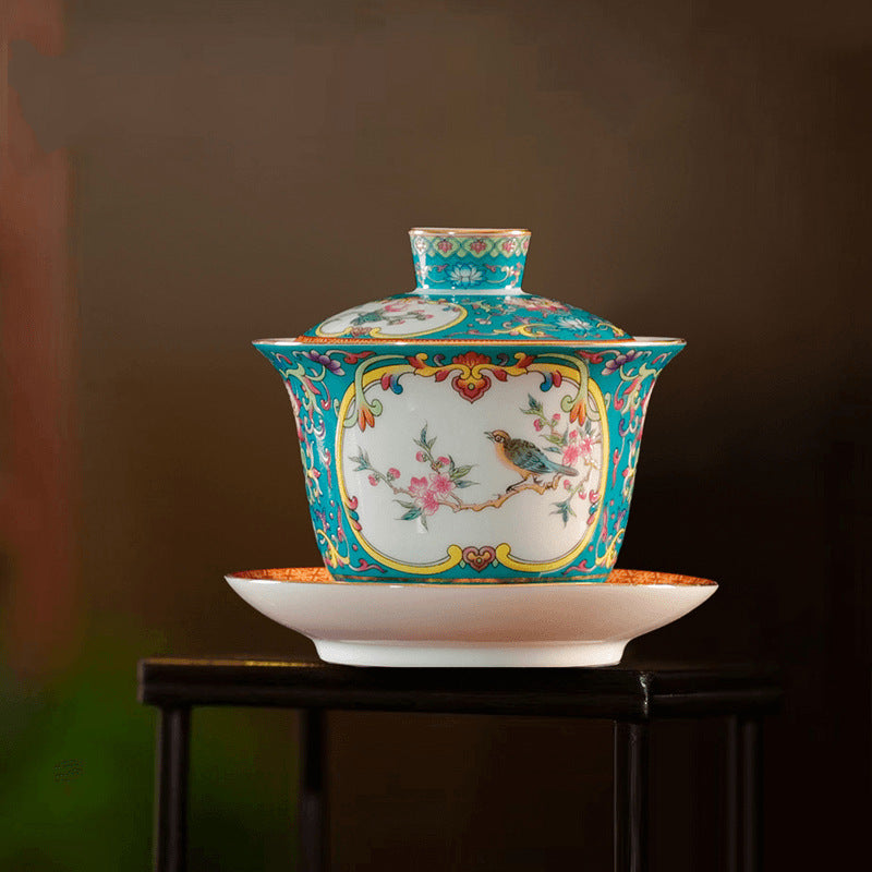 Blue and white enamel colored tea bowl